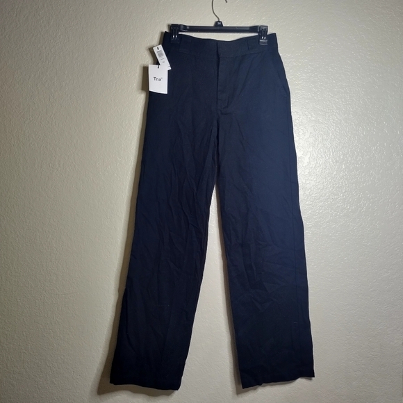 NWT Aritzia TNA Topeka wide leg straight black pants sz 2 - Picture 2 of 9